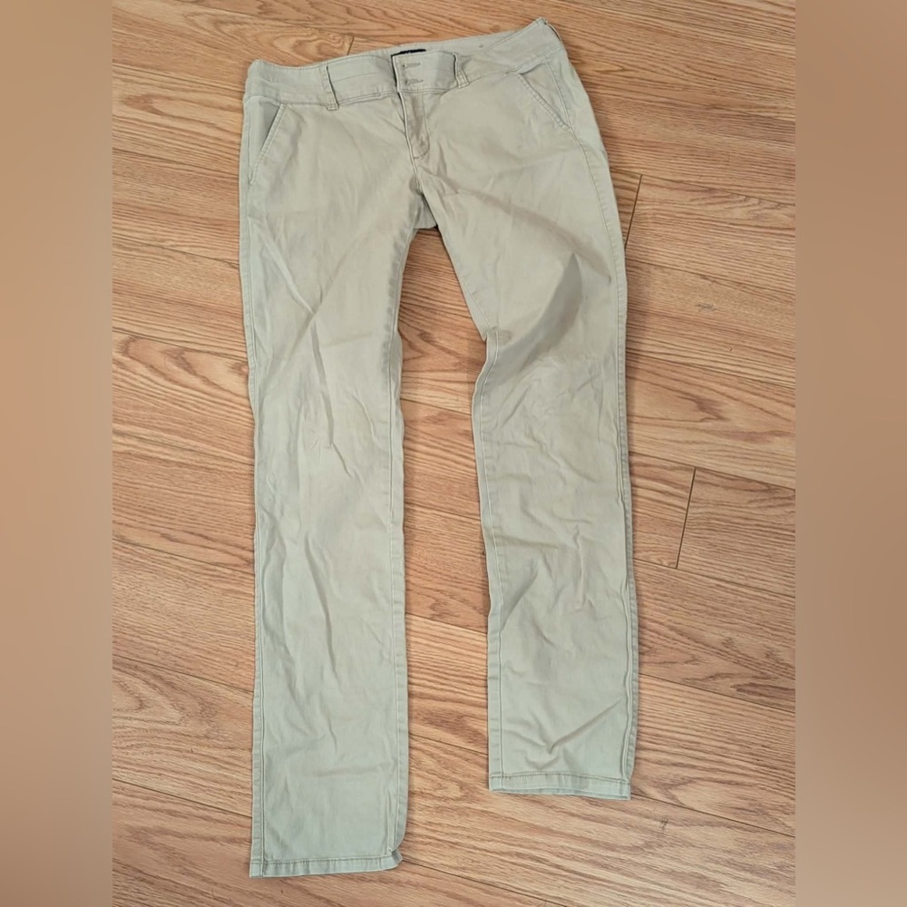 Women's Straight Chino Pants